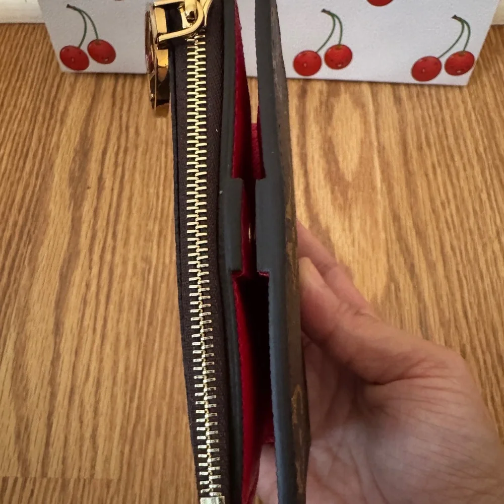 ❌SOLD❌ NWT Louis Vuitton X Takashi Murakami Cherry Lisa Wallet - Picture 12 of 15